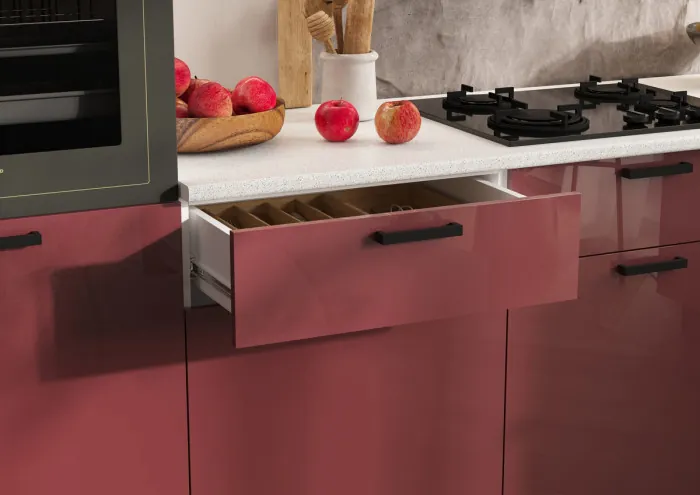 Кухня Техно 3,0х1,8/1080м Компоновка №6, Белый/Марсала глянец