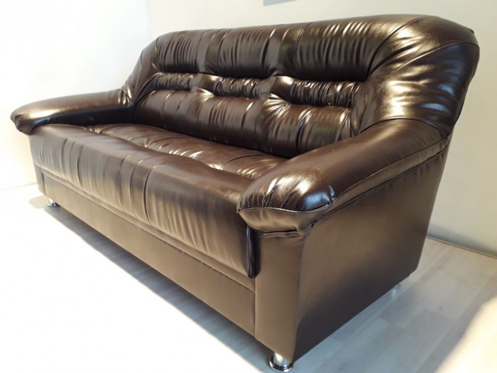 Диван Карелия 3- х местный, коричневый