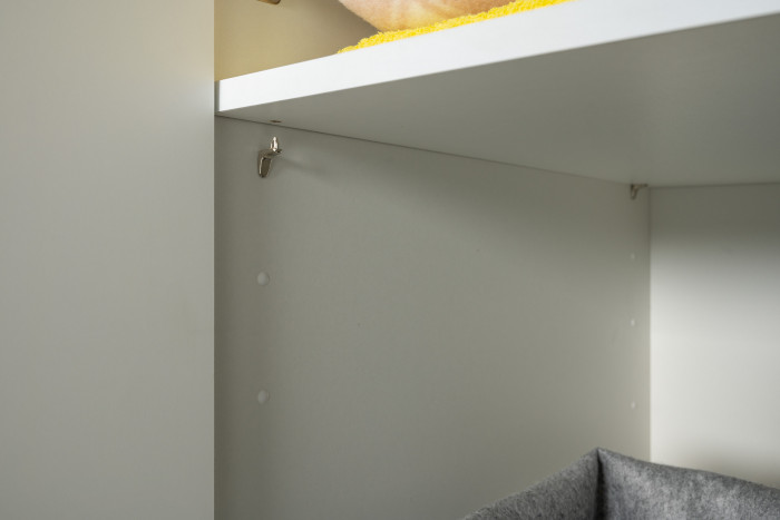 Остин 11.53 Кровать + ортопед + 13.336.02 Шкаф для одежды + 13.257 Тумба, белый шагрень/дуб крафт золотой